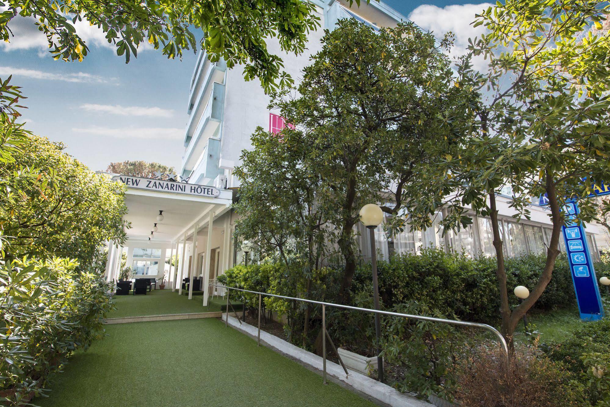 Hotel Zanarini Riccione Exterior foto